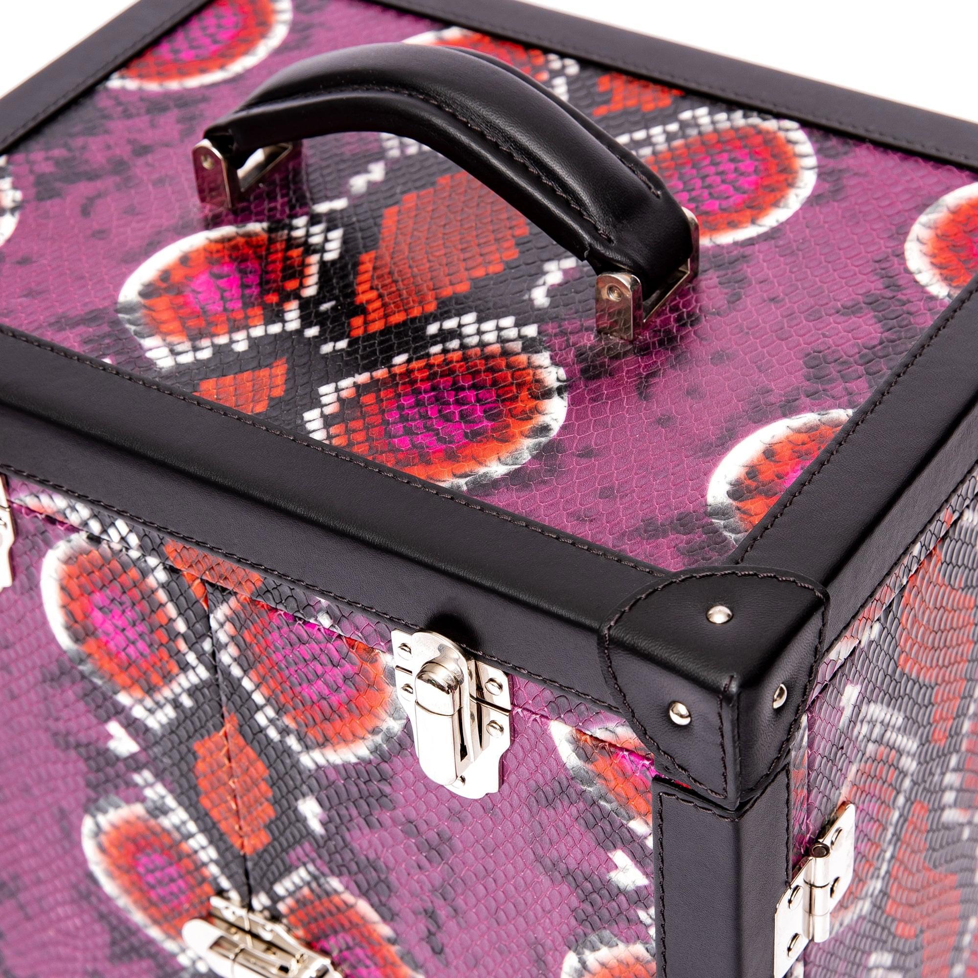Amour Deluxe Jewellery Trunk - Pink - Image 9