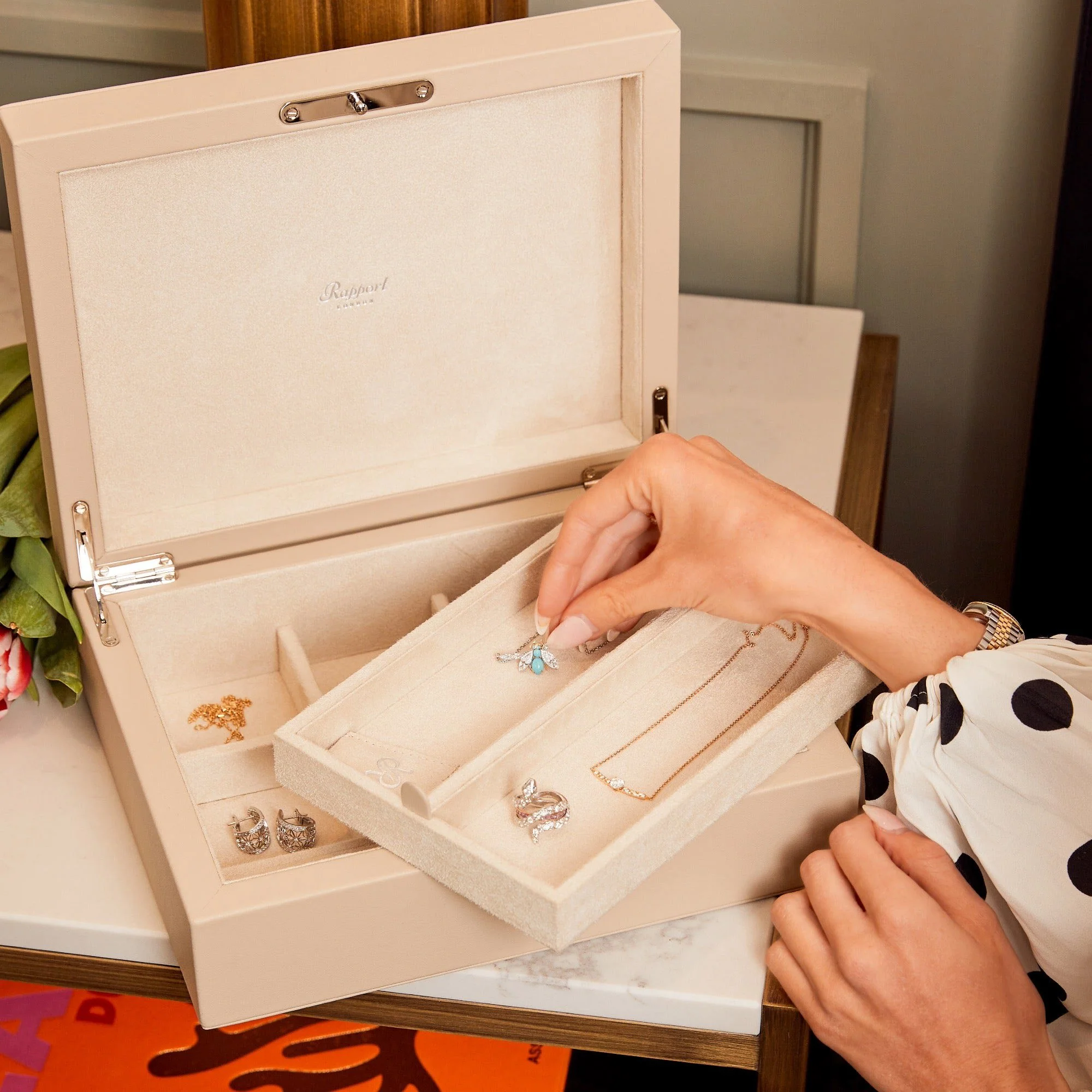 Victoria Jewellery Box - Beige - Image 3