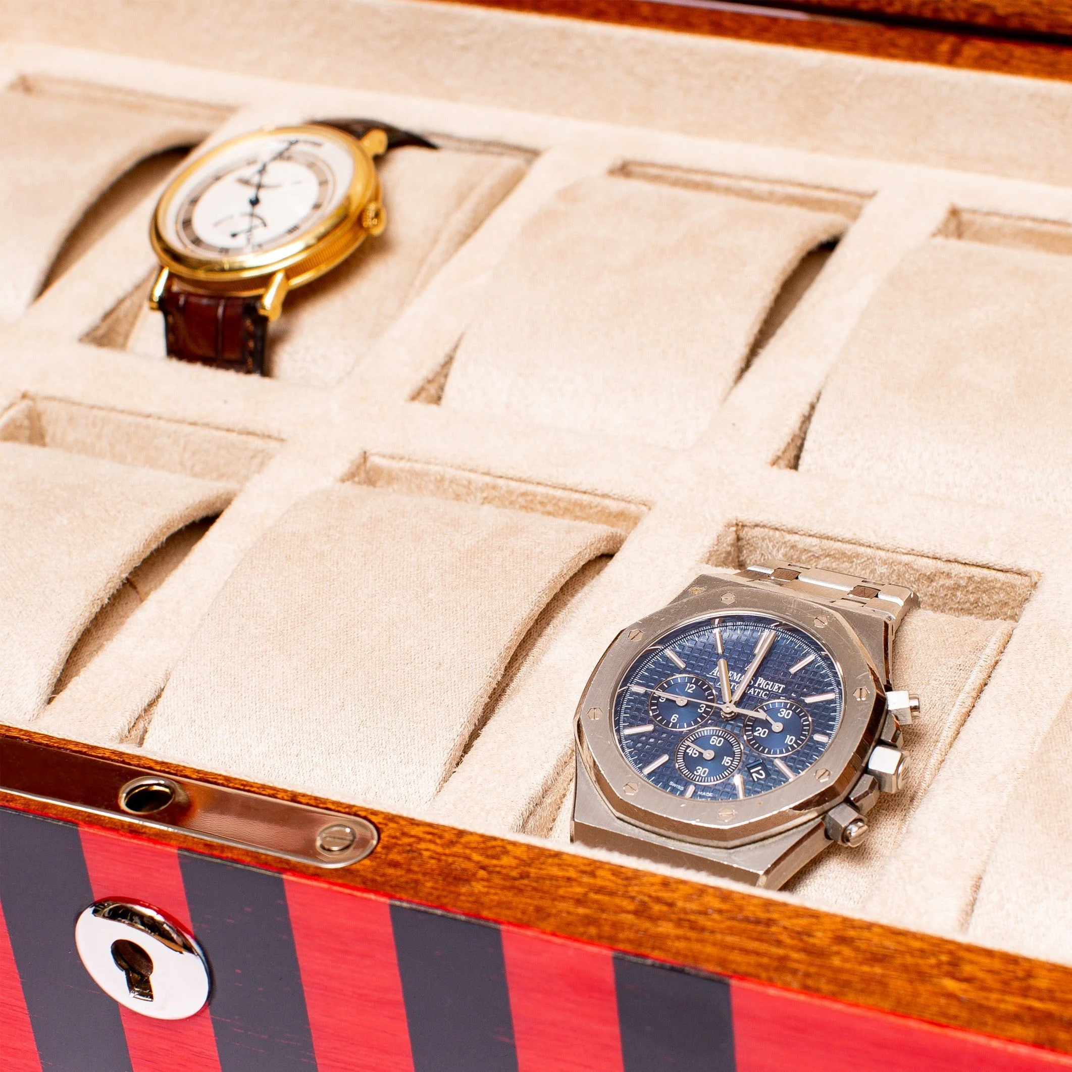 Labyrinth Ten Watch Box - Red - Image 5